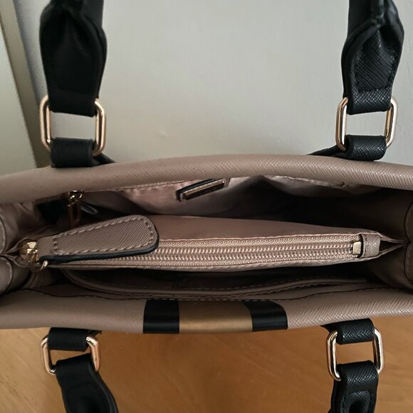 Guess Handbags (Set of 2) - Picture 8 of 8